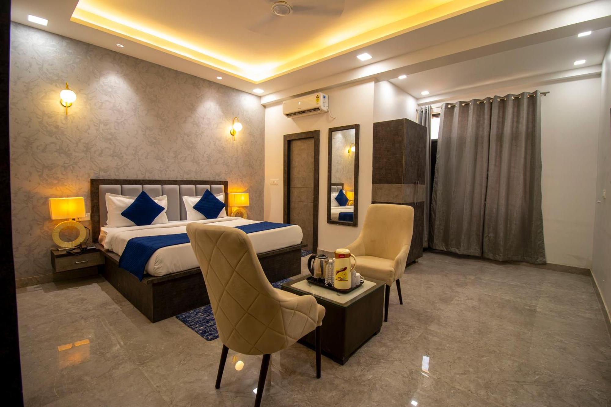 Elegance Resort Vrindavan Bagian luar foto