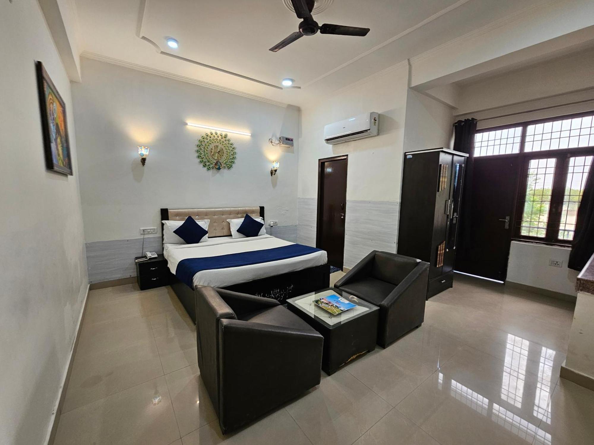 Elegance Resort Vrindavan Bagian luar foto